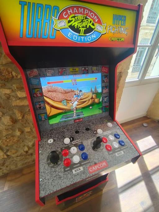 L'Arcadia 4 Lits Climatise Jeu D'Arcade Centre Historique Nimes Appartement Buitenkant foto